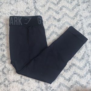 Gym shark cropped leggings size small